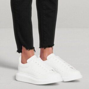 Alexander McQueen Oversized Sneaker in White size 41.5